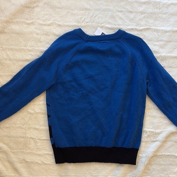 GAP kids Superman Blue and Black Sweater size youth medium (8) brand new - Picture 7 of 8